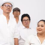 Usix Band Hati yang Terbuka